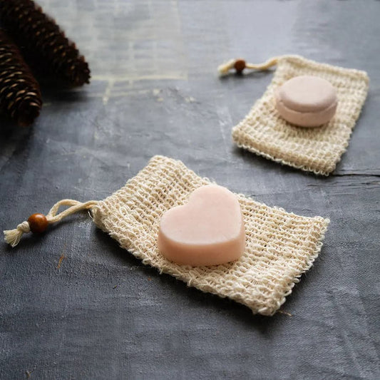 Coffret de shampooing et après-shampooing nourrissants solides-1